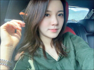 정다희 아나운서 셀카
